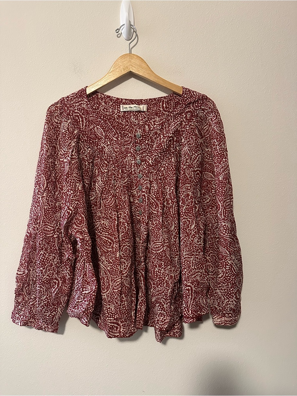 We The Free Cool Meadow Long Sleeve Blouse Top Sweet Cranberry Sz L Boho Chic - Picture 2 of 7